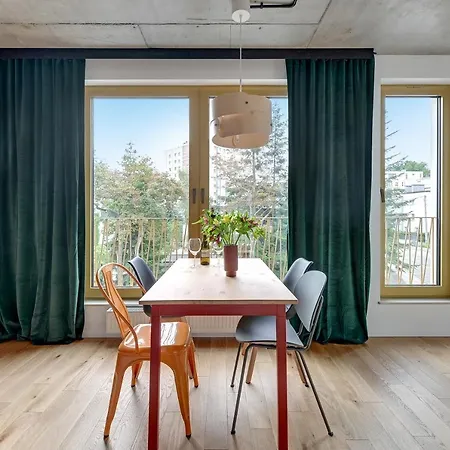Pensionat T8- Tetmajera 4*