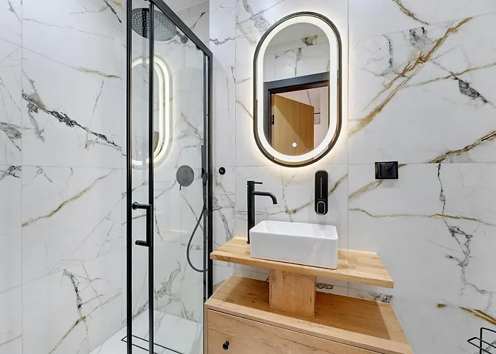 T8- Tetmajera 招待所