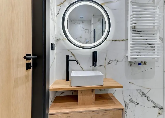 T8- Tetmajera 招待所